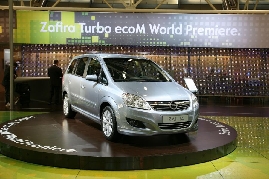  Opel Zafira 2008 года  (фото 18 из 72)